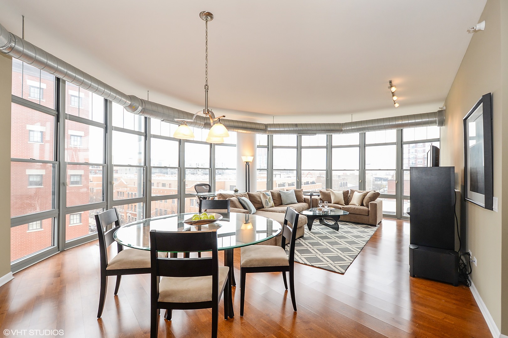 1200 W Monroe Street Unit: 508