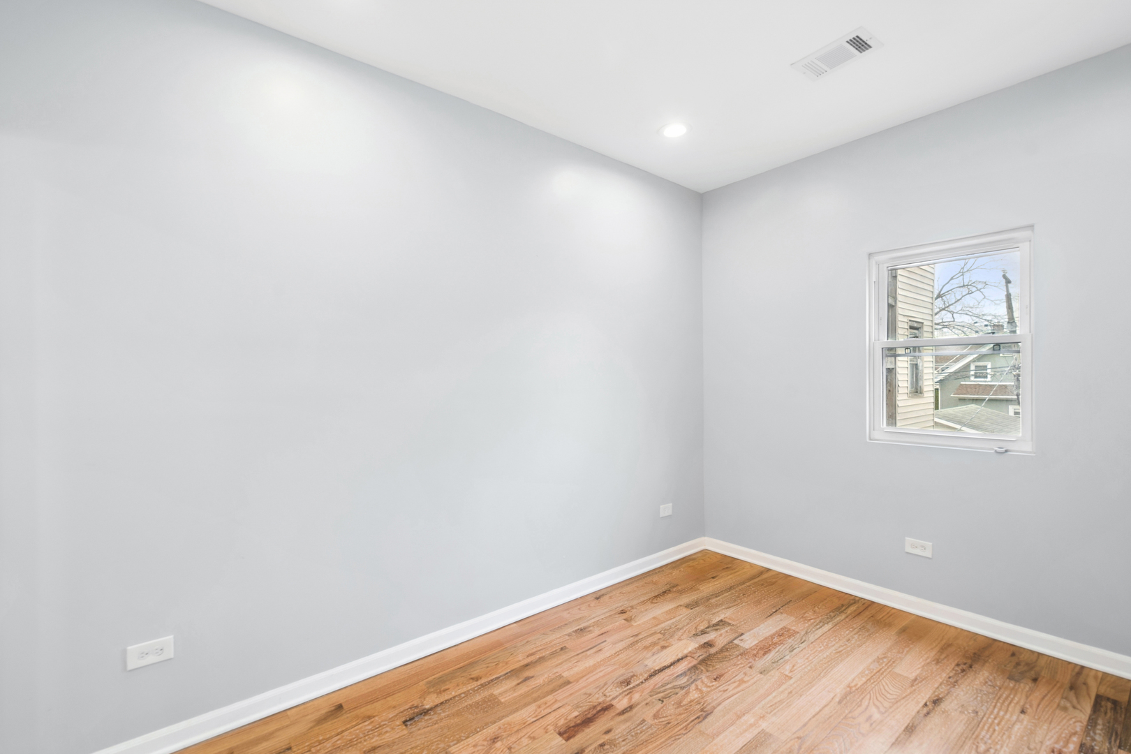 4918 N Spaulding Avenue Unit: 1
