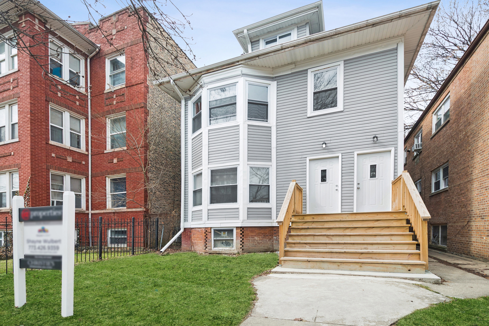 4918 N Spaulding Avenue Unit: 2