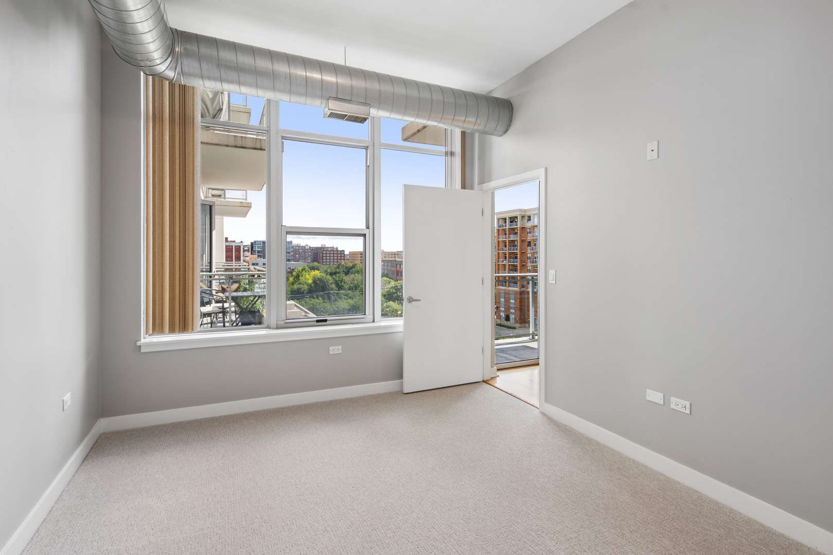 901 W Madison Street Unit: 601