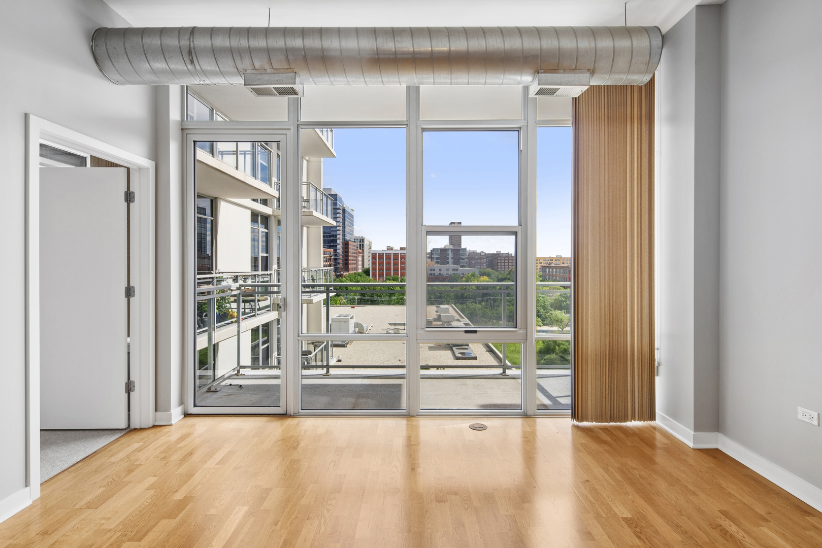 901 W Madison Street Unit: 601