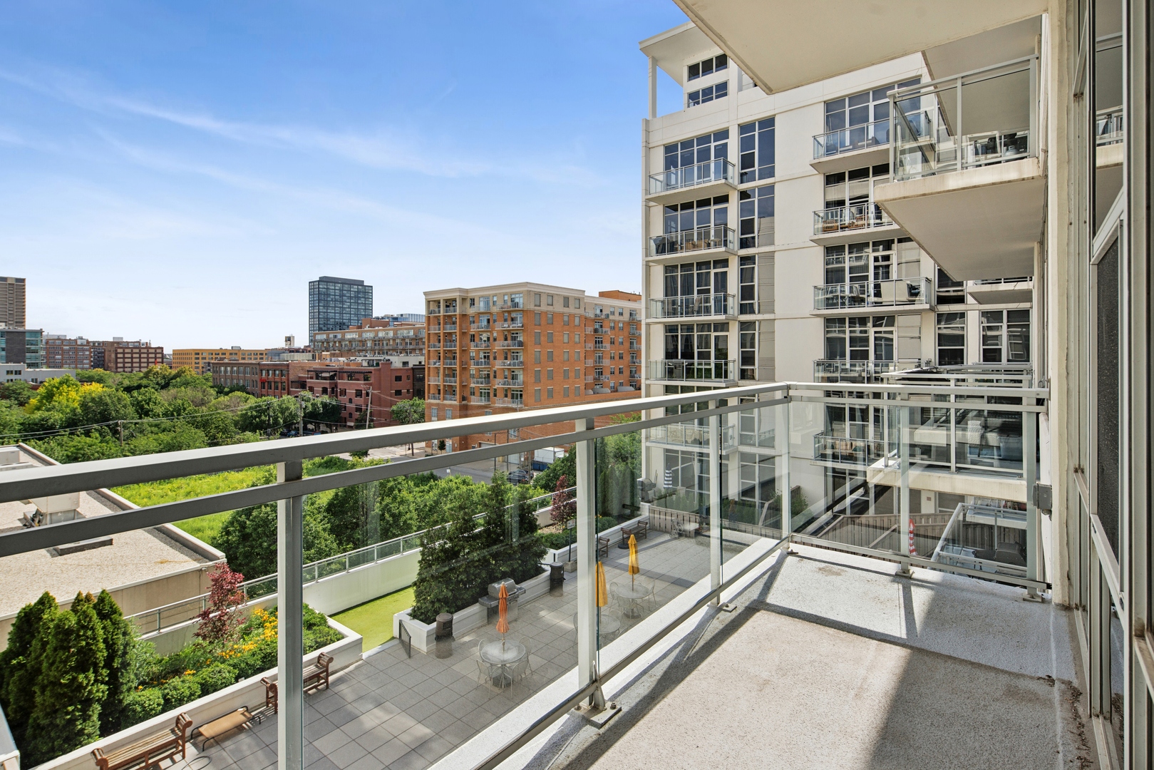 901 W Madison Street Unit: 601