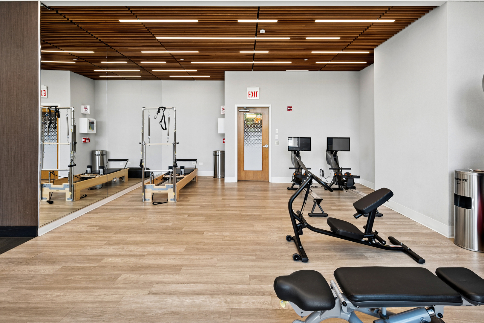 600 N Lake Shore Drive Unit: 4211