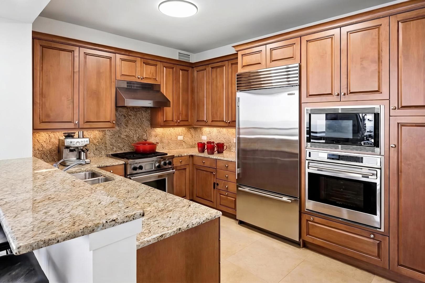 600 N Lake Shore Drive Unit: 4211