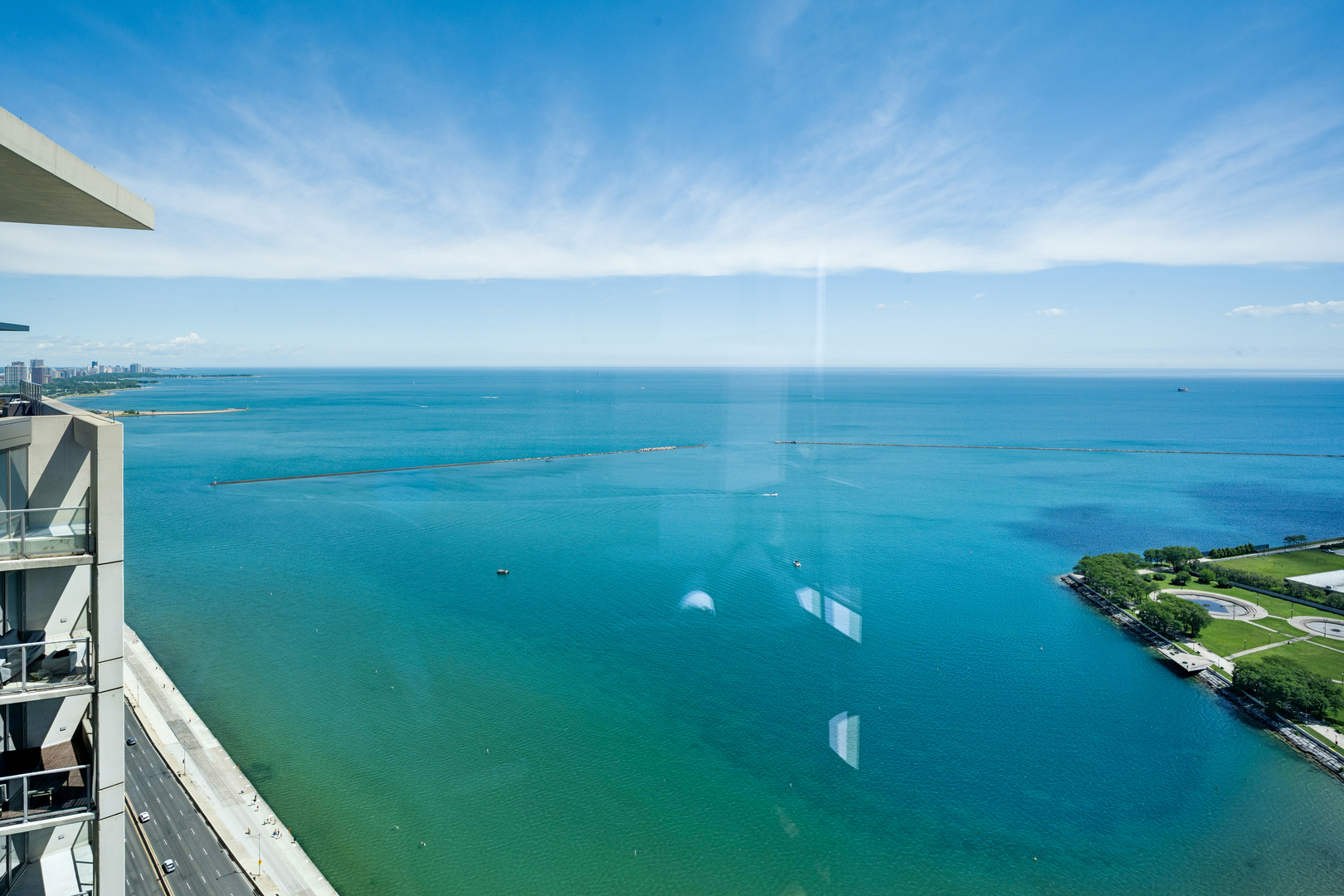 600 N Lake Shore Drive Unit: 4211