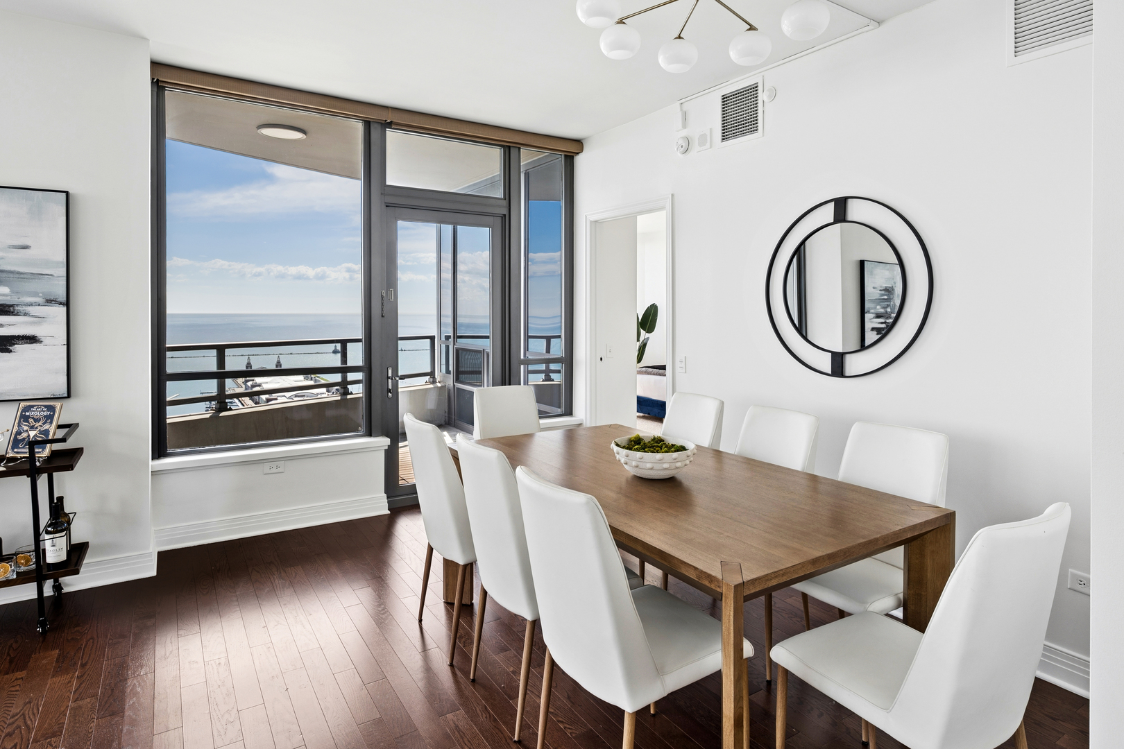 600 N Lake Shore Drive Unit: 4211