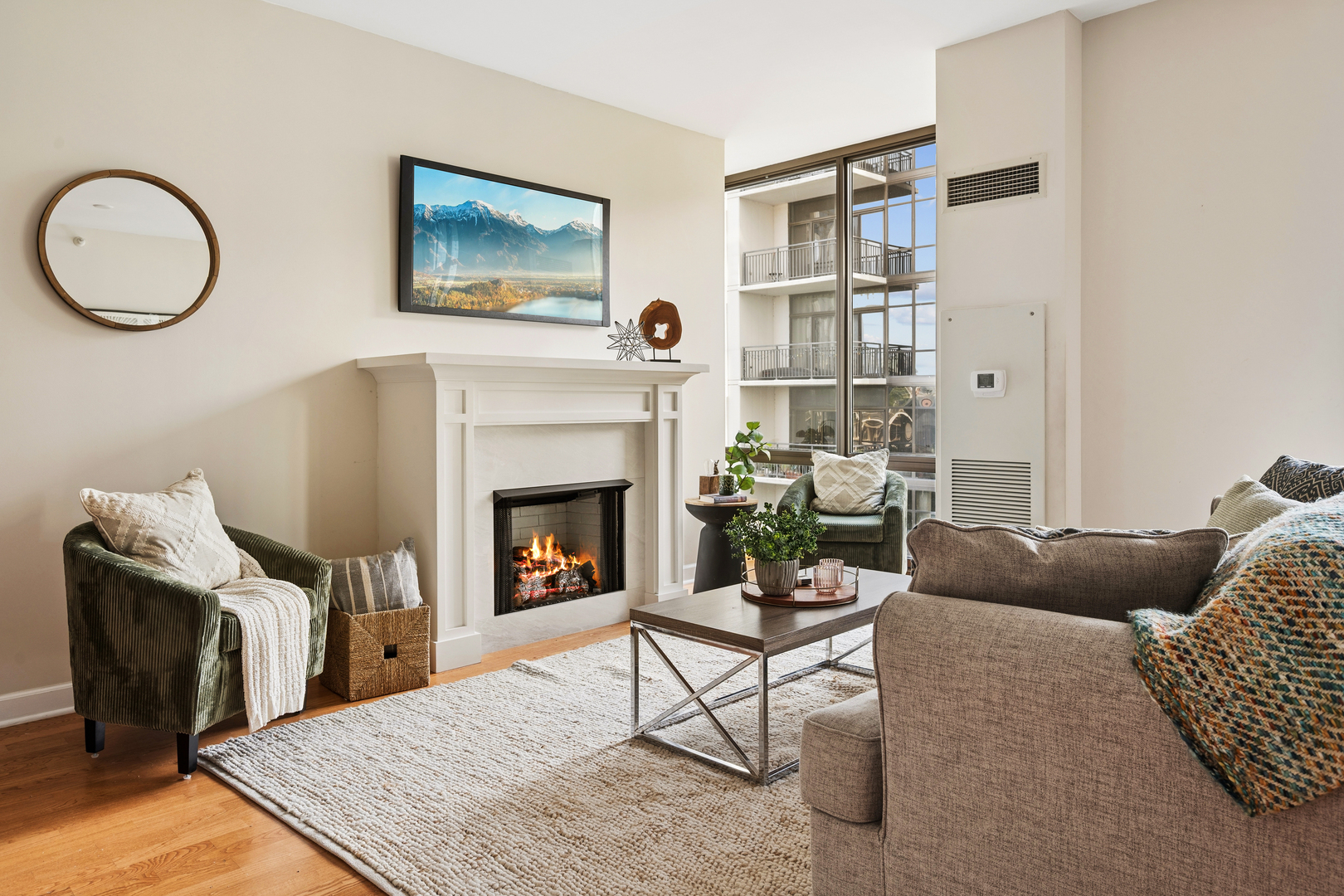 233 E 13th Street Unit: 510