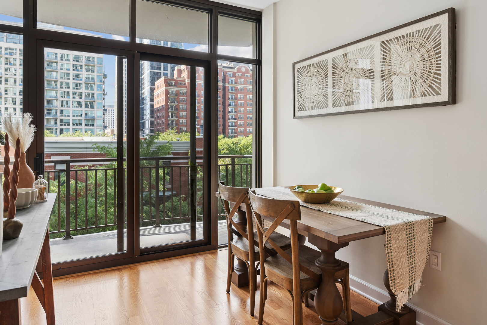 233 E 13th Street Unit: 510
