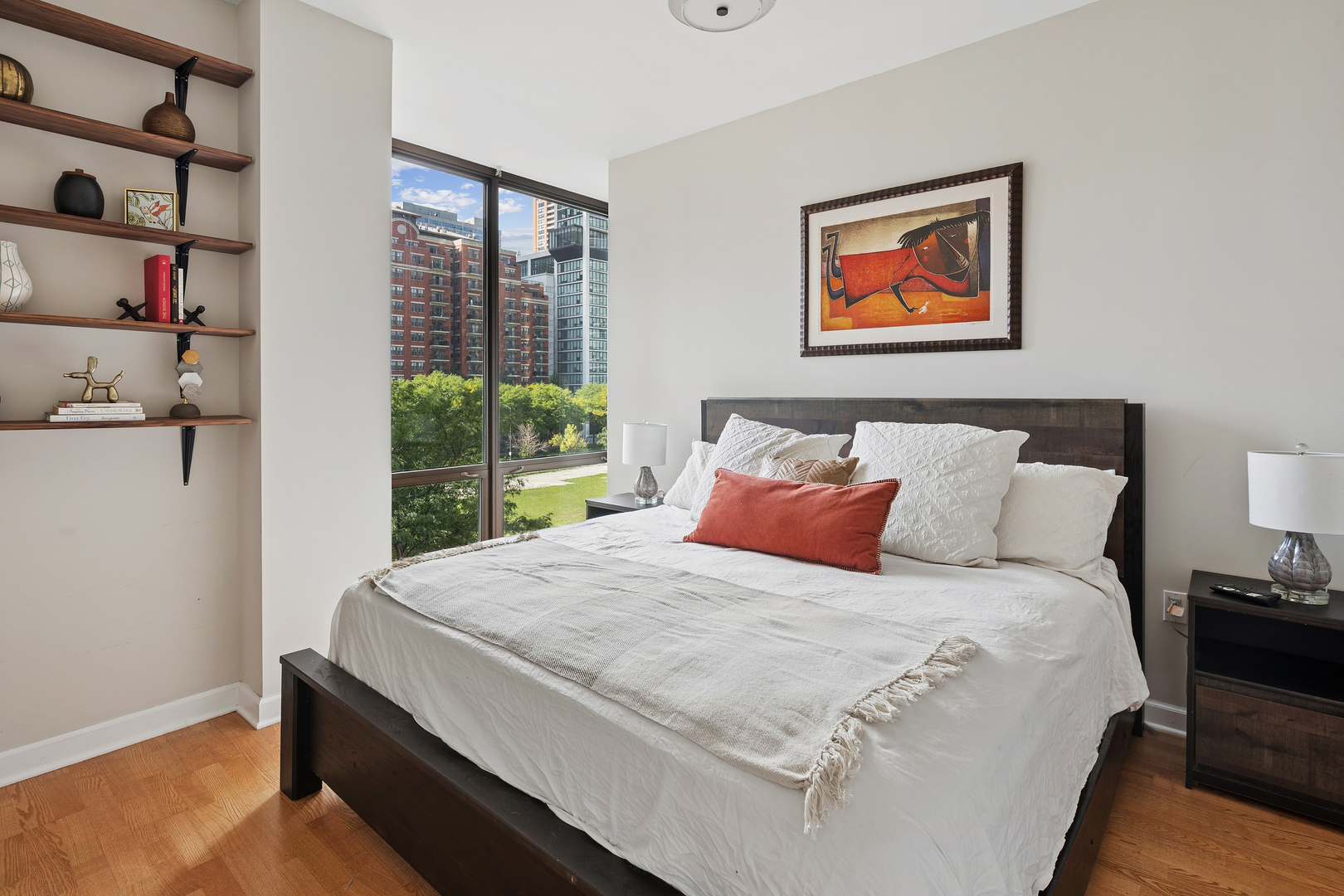 233 E 13th Street Unit: 510