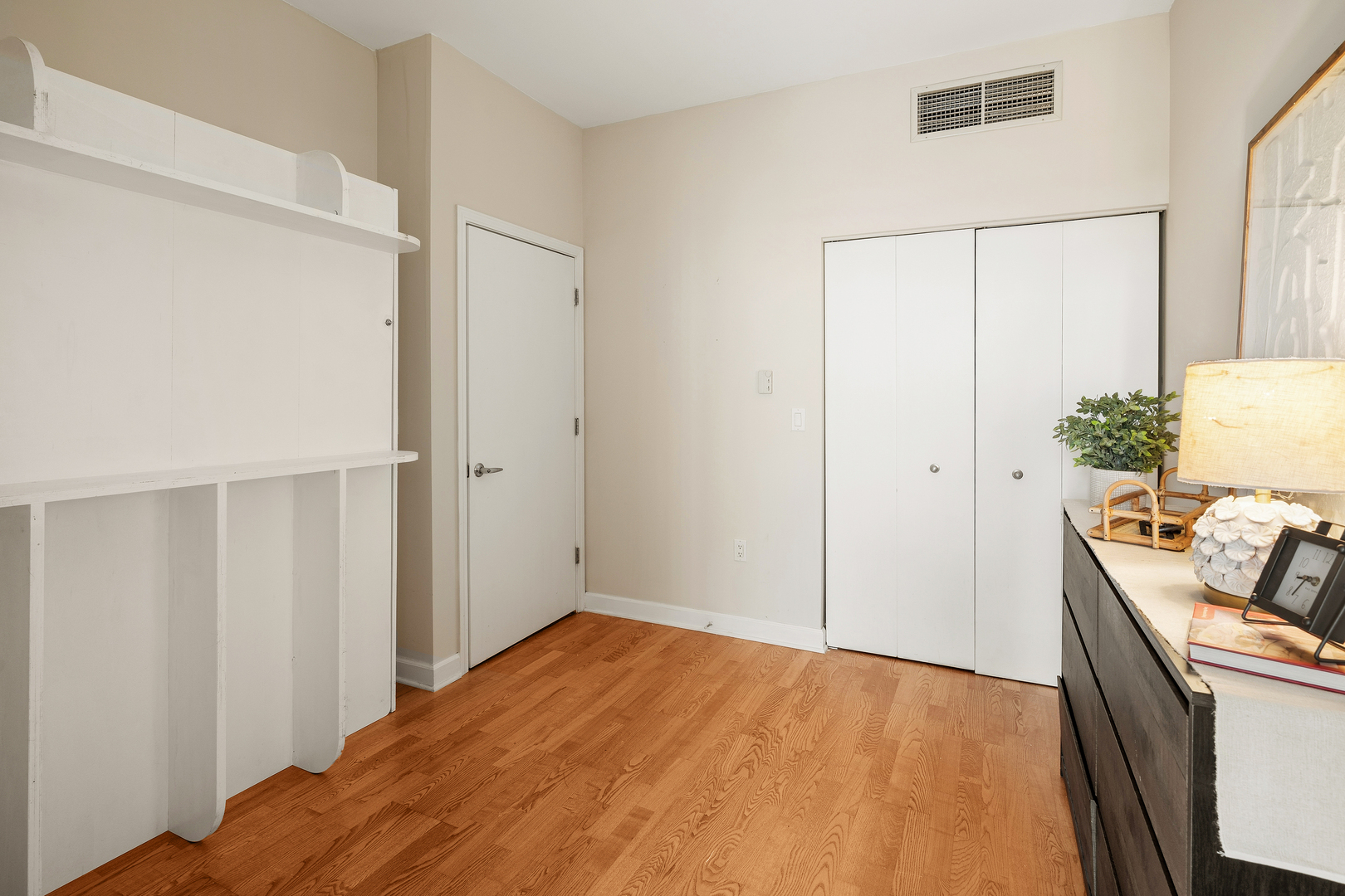 233 E 13th Street Unit: 510