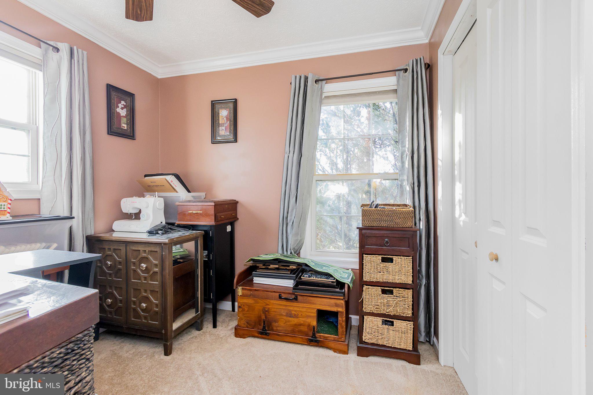 92 STRADA DRIVE EAST