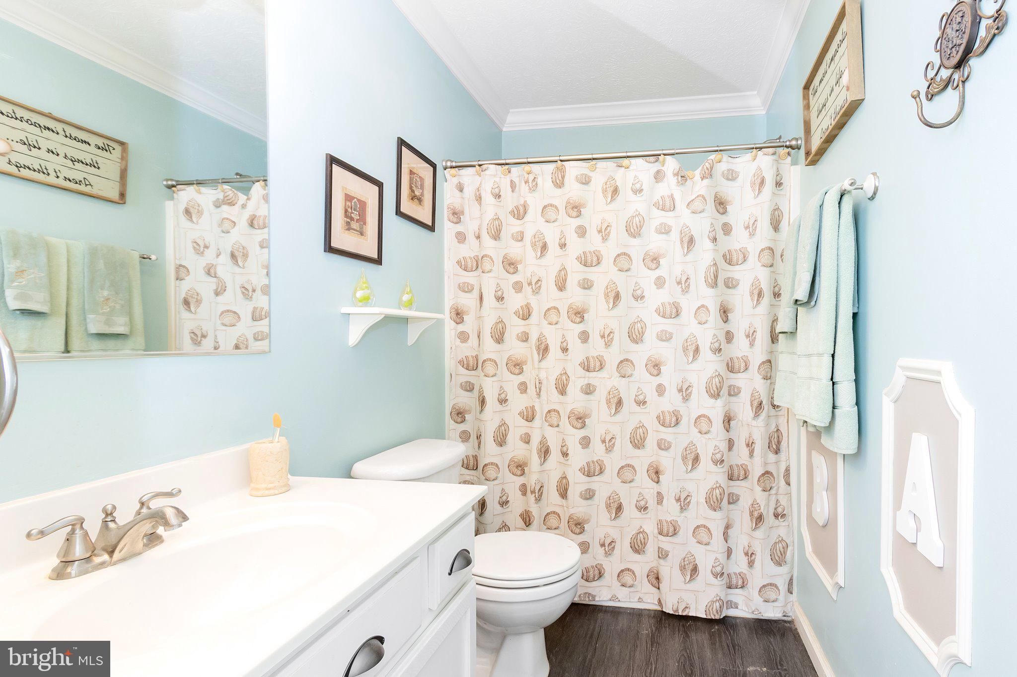 92 STRADA DRIVE EAST