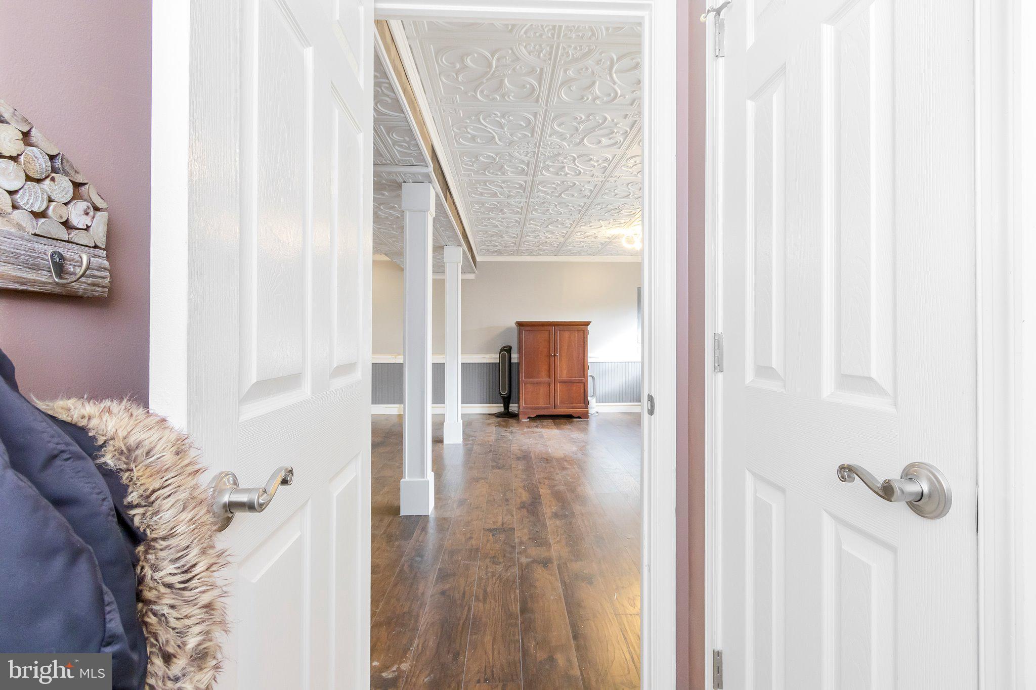 92 STRADA DRIVE EAST