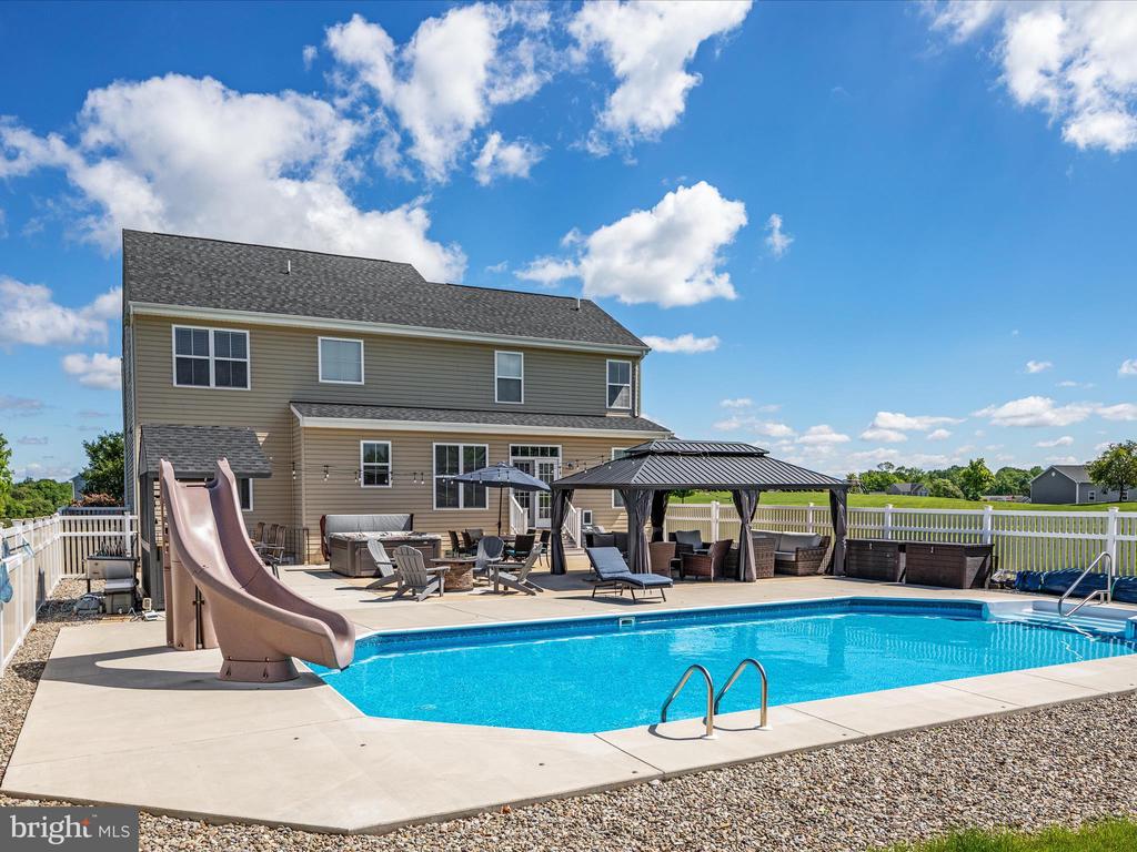 260 HALLMARK DRIVE
