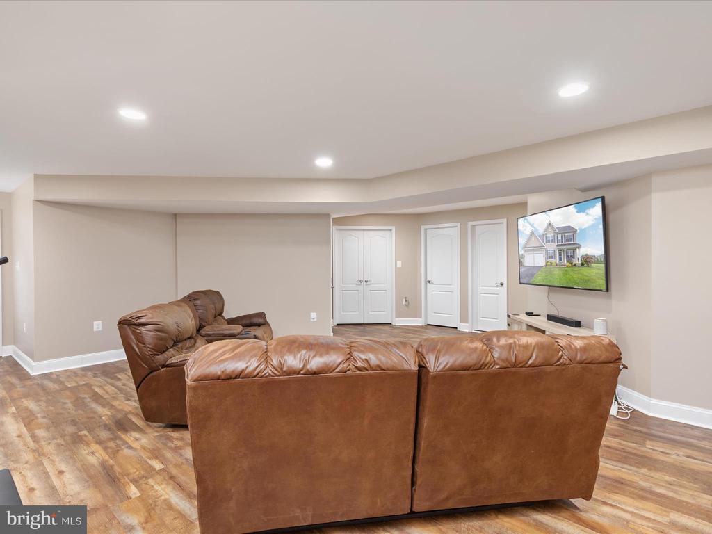 260 HALLMARK DRIVE