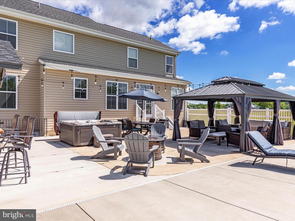 260 HALLMARK DRIVE