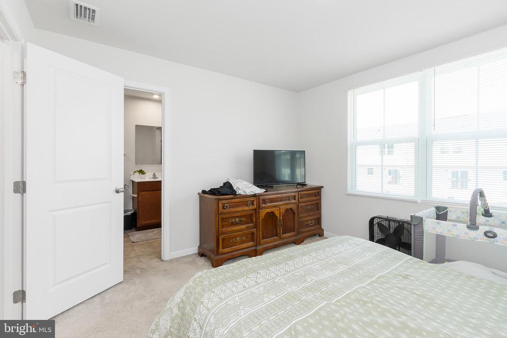 222 RHEA DRIVE