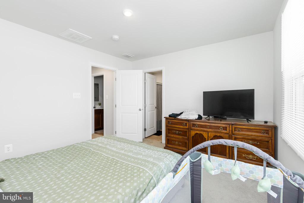 222 RHEA DRIVE