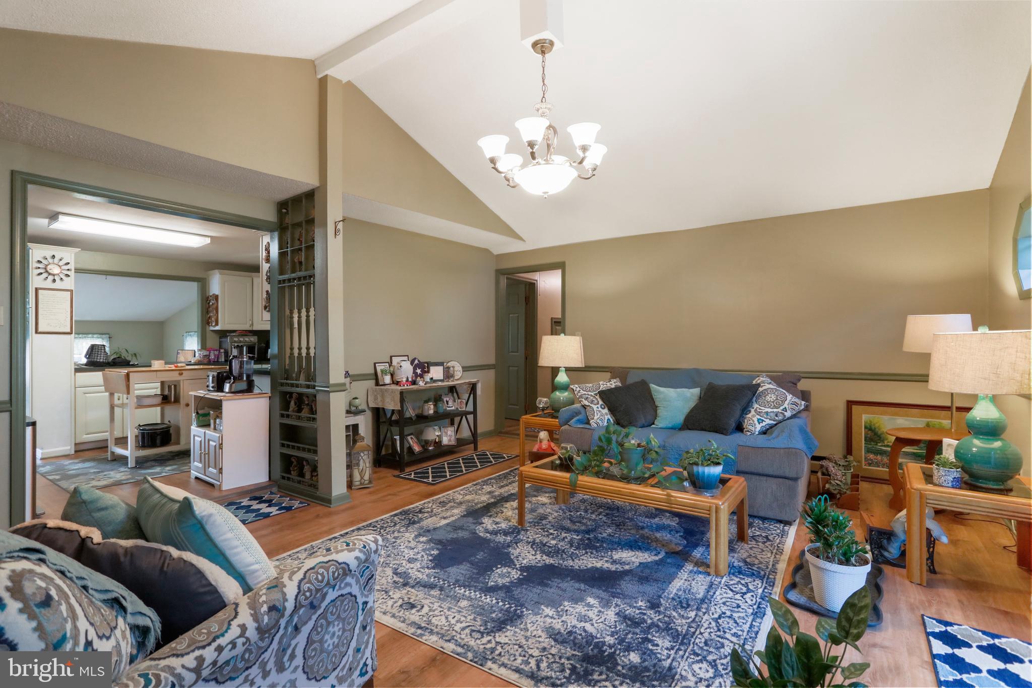 11366 WINCHESTER AVENUE