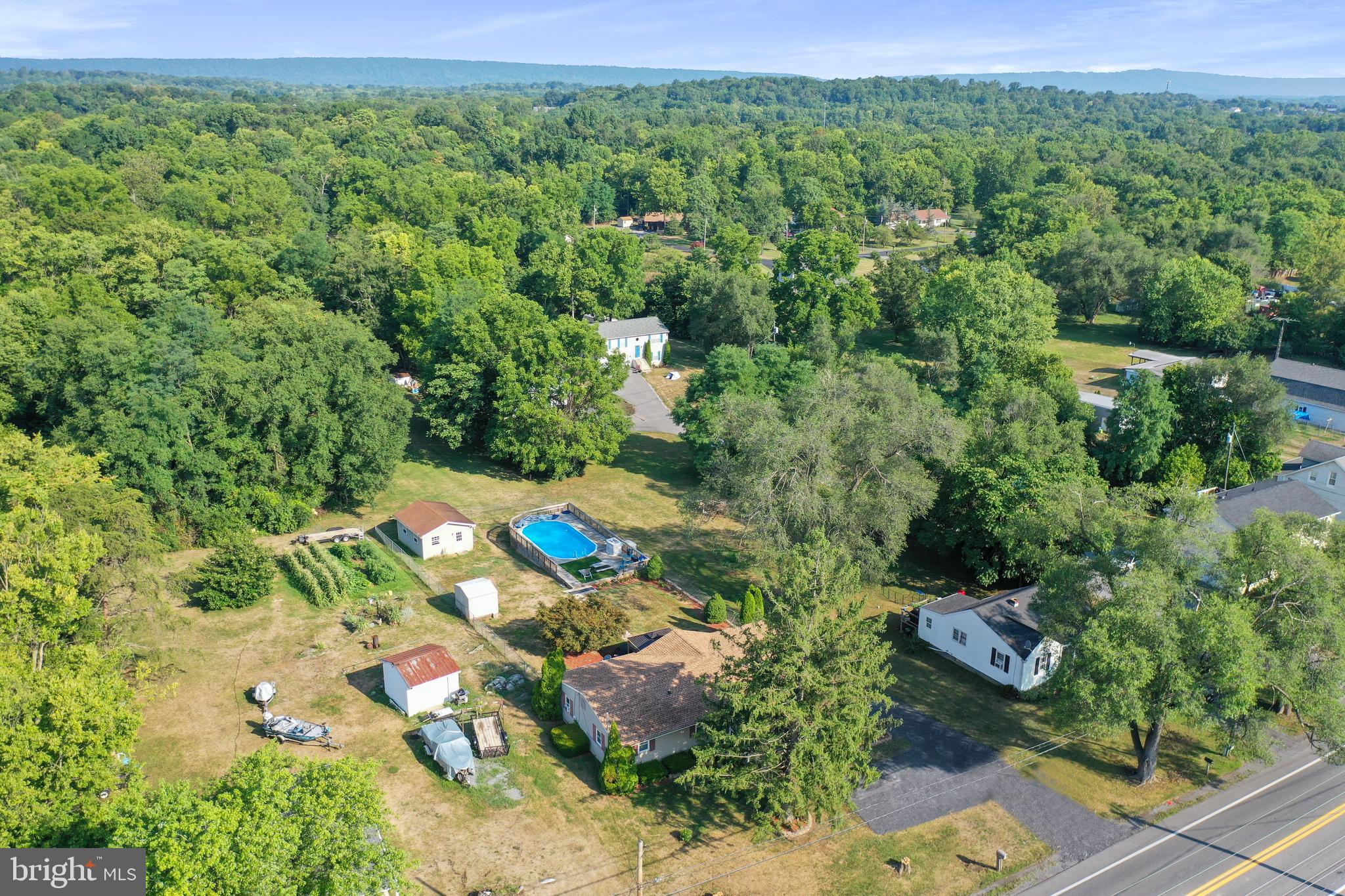 11366 WINCHESTER AVENUE