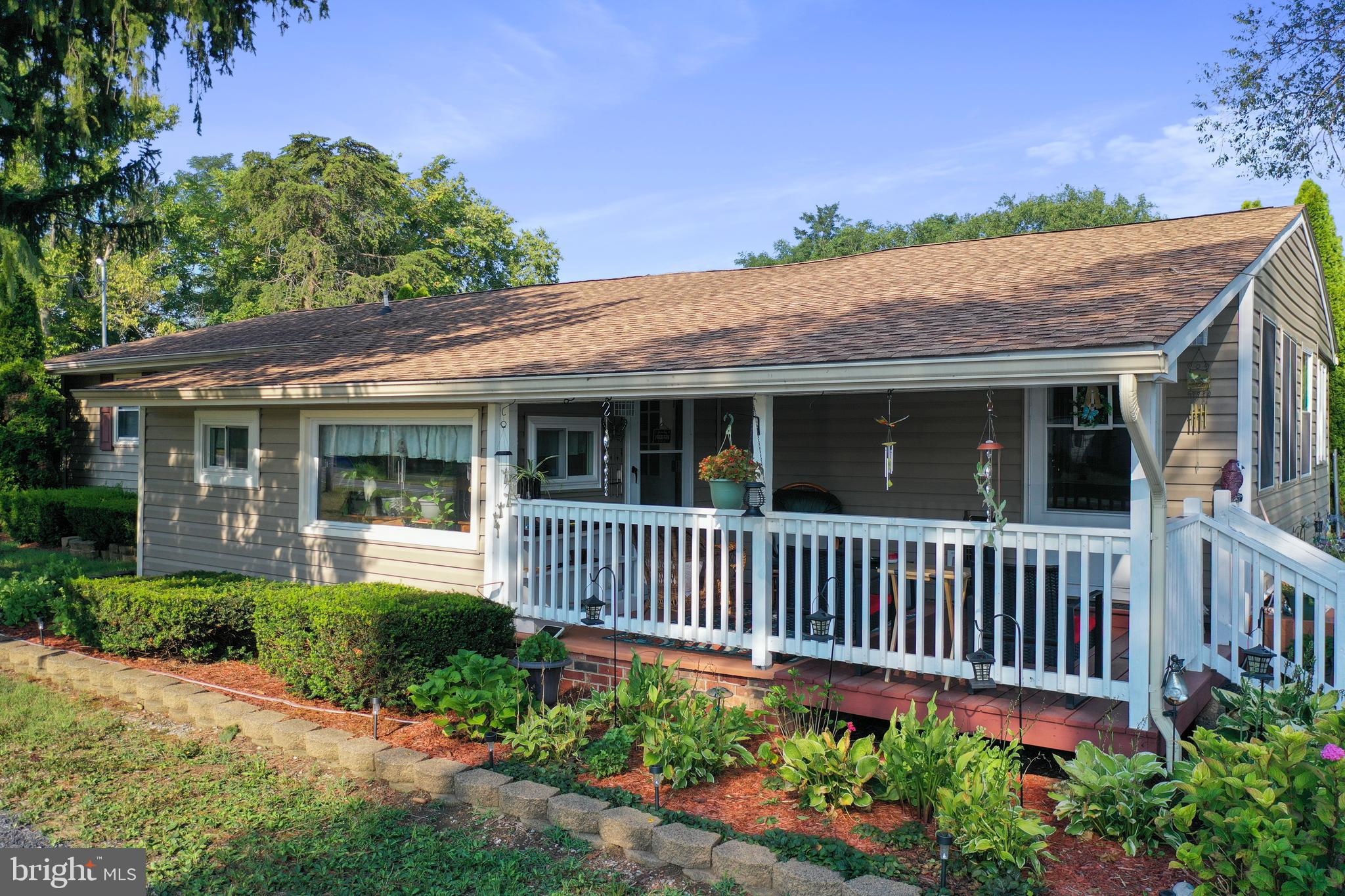 11366 WINCHESTER AVENUE