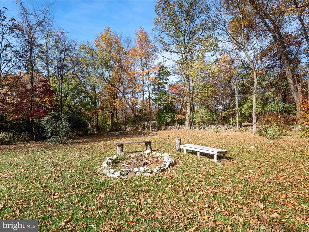 299 MCDONALD DRIVE