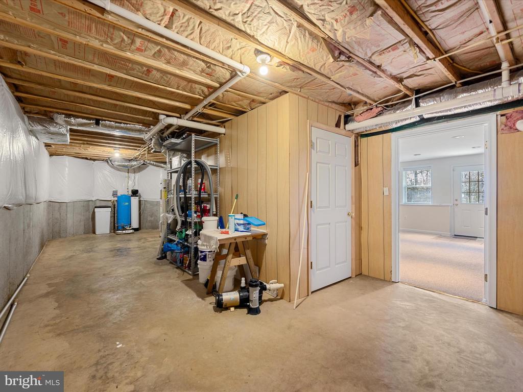 299 MCDONALD DRIVE