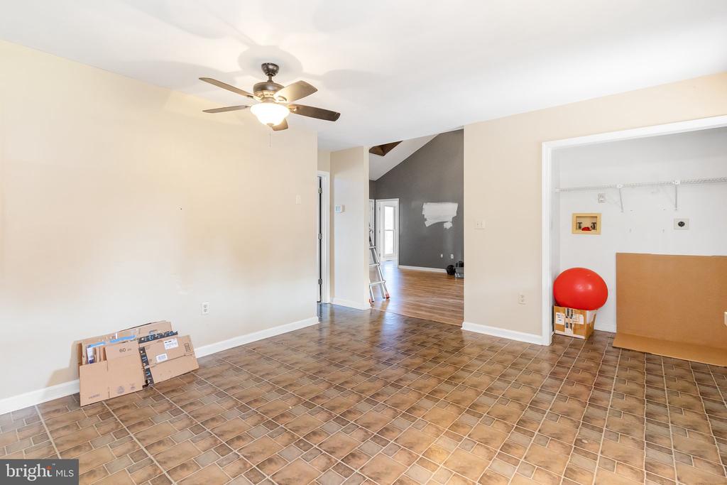 241 CRESTVIEW DRIVE