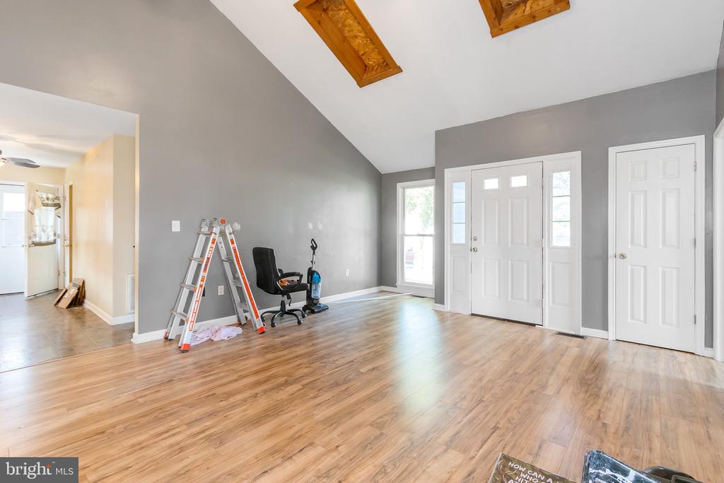 241 CRESTVIEW DRIVE