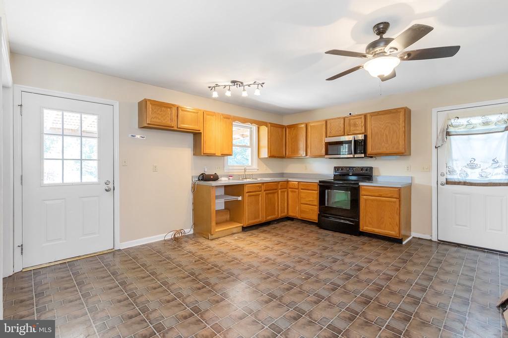 241 CRESTVIEW DRIVE