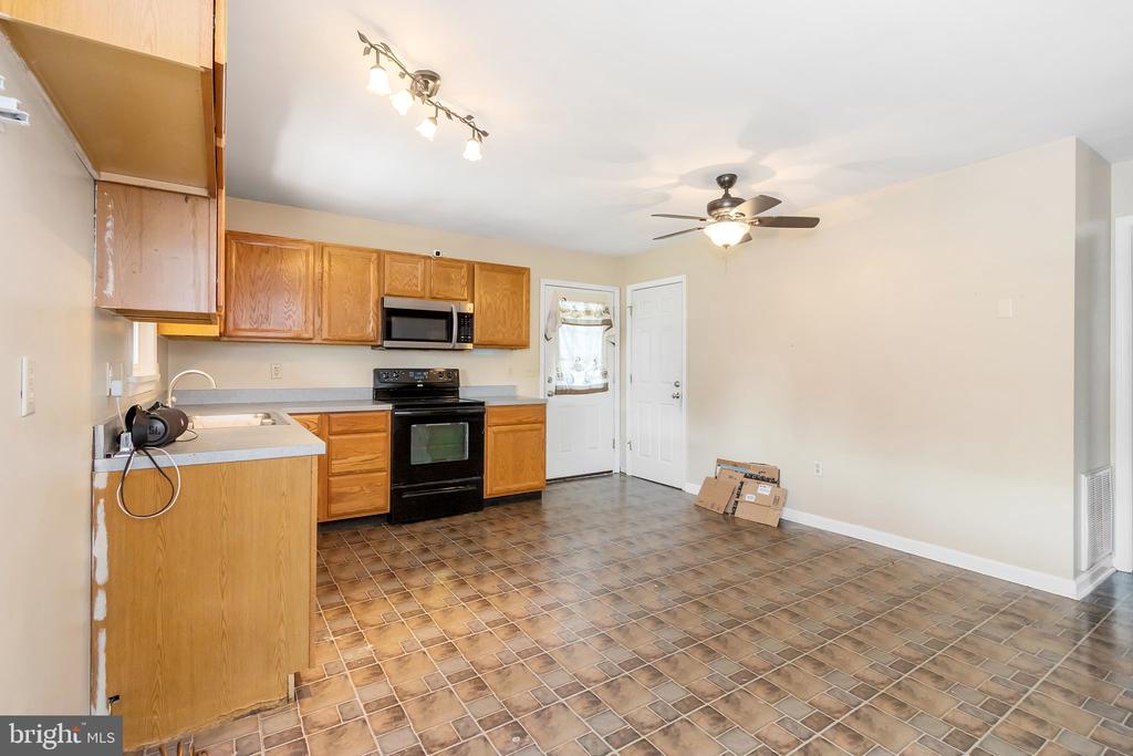 241 CRESTVIEW DRIVE