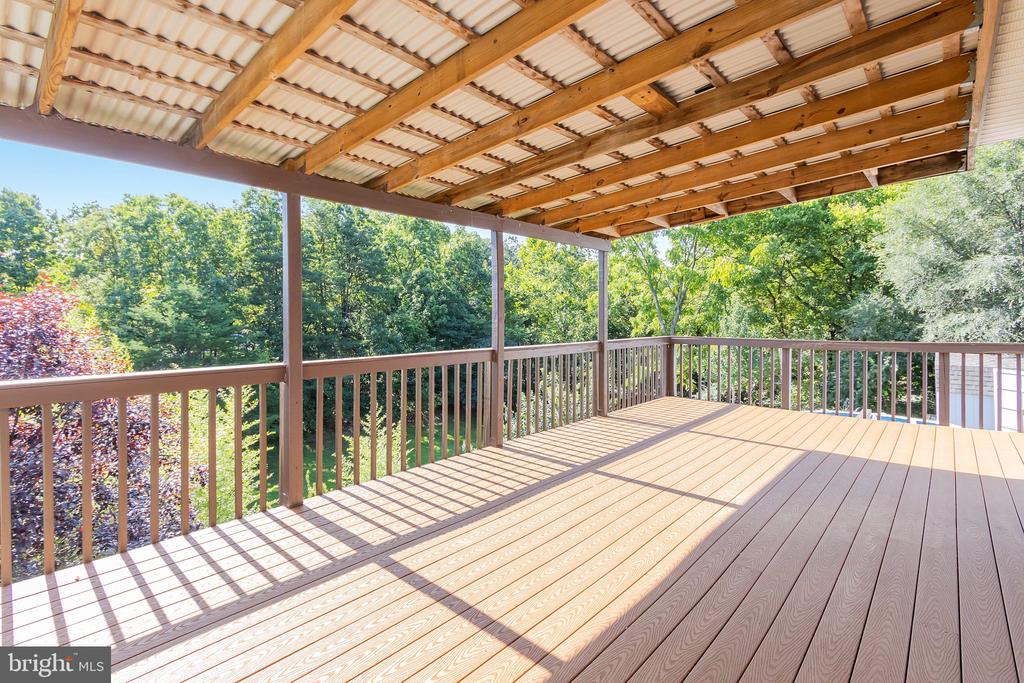 241 CRESTVIEW DRIVE