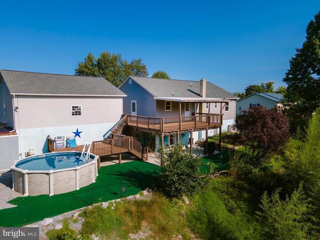 241 CRESTVIEW DRIVE
