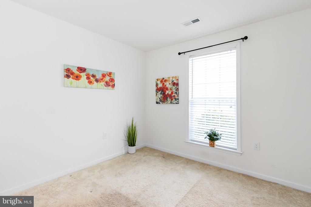 222 BALMORAL LANE