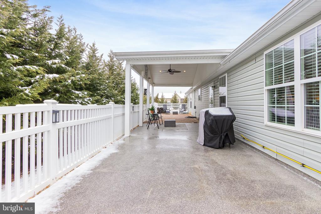 222 BALMORAL LANE