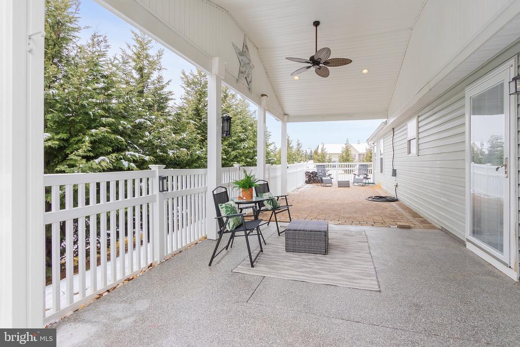 222 BALMORAL LANE