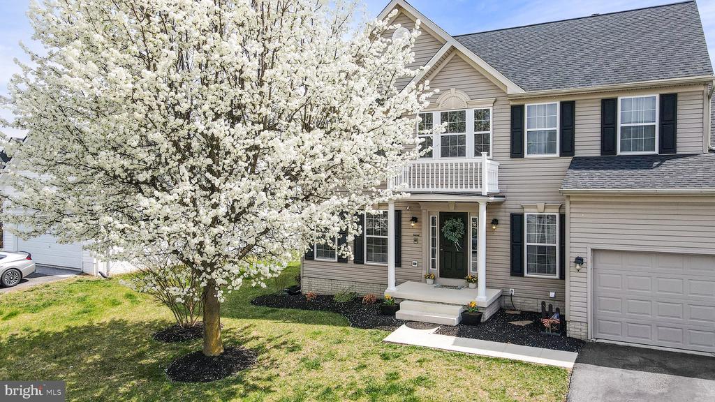 47 LOFTING LN