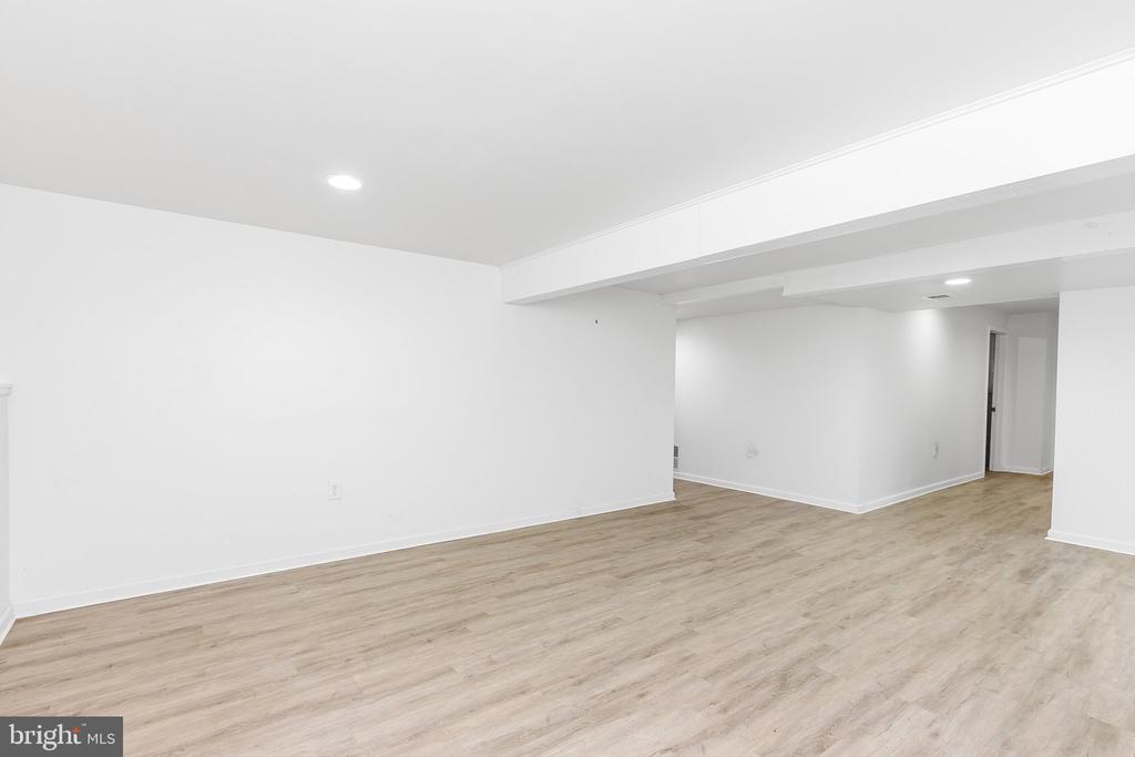 434 HOGAN DRIVE