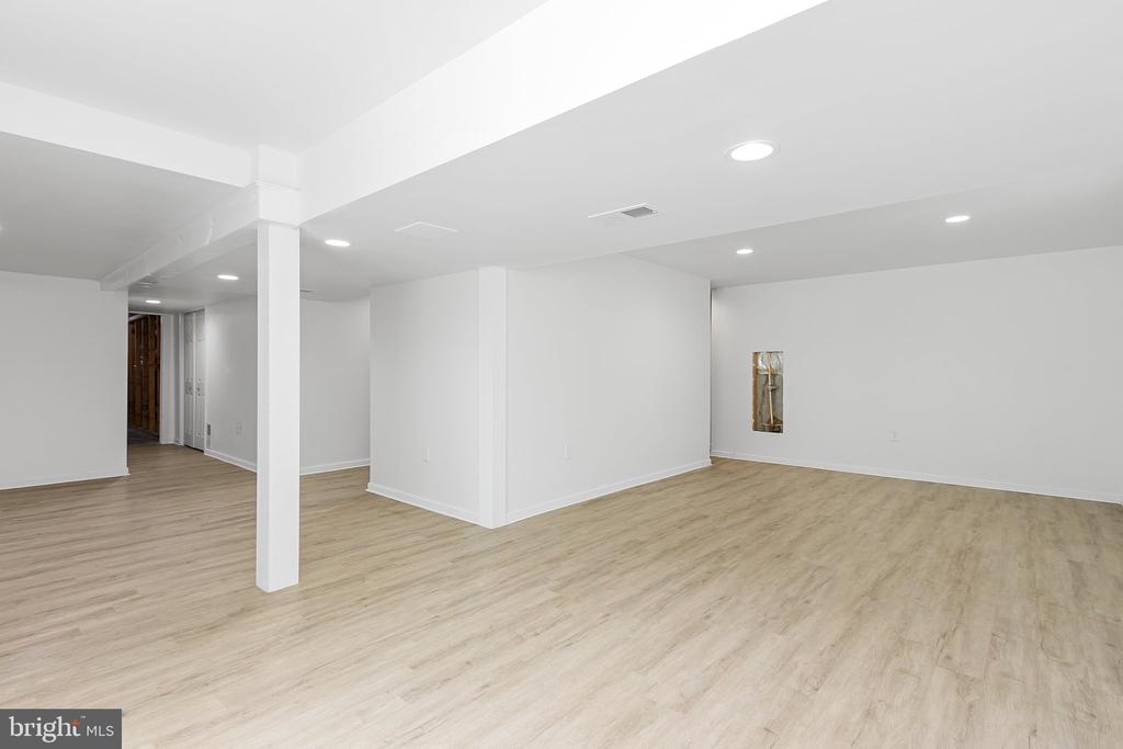 434 HOGAN DRIVE
