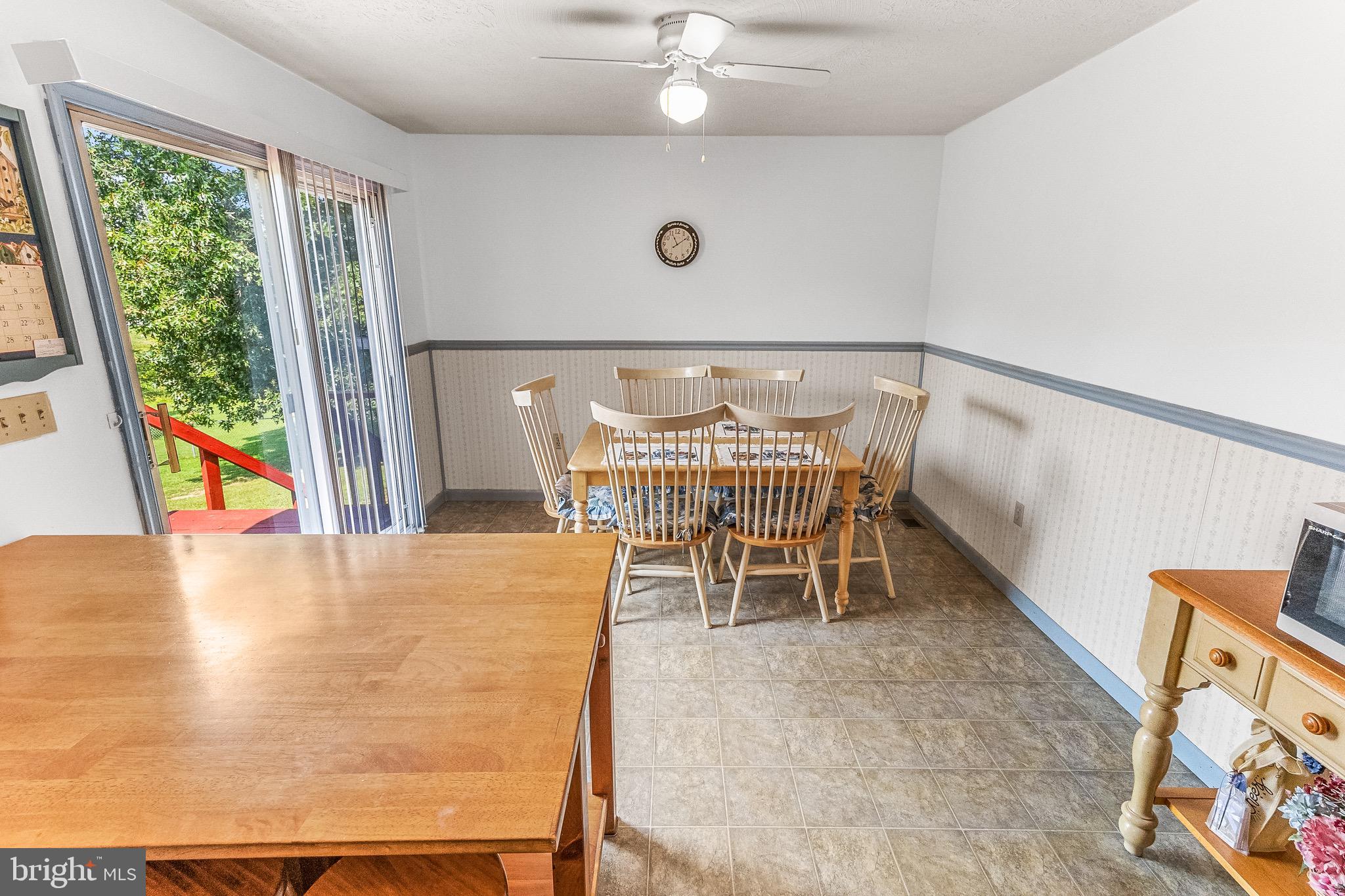 18 WHISPERING PINE DRIVE