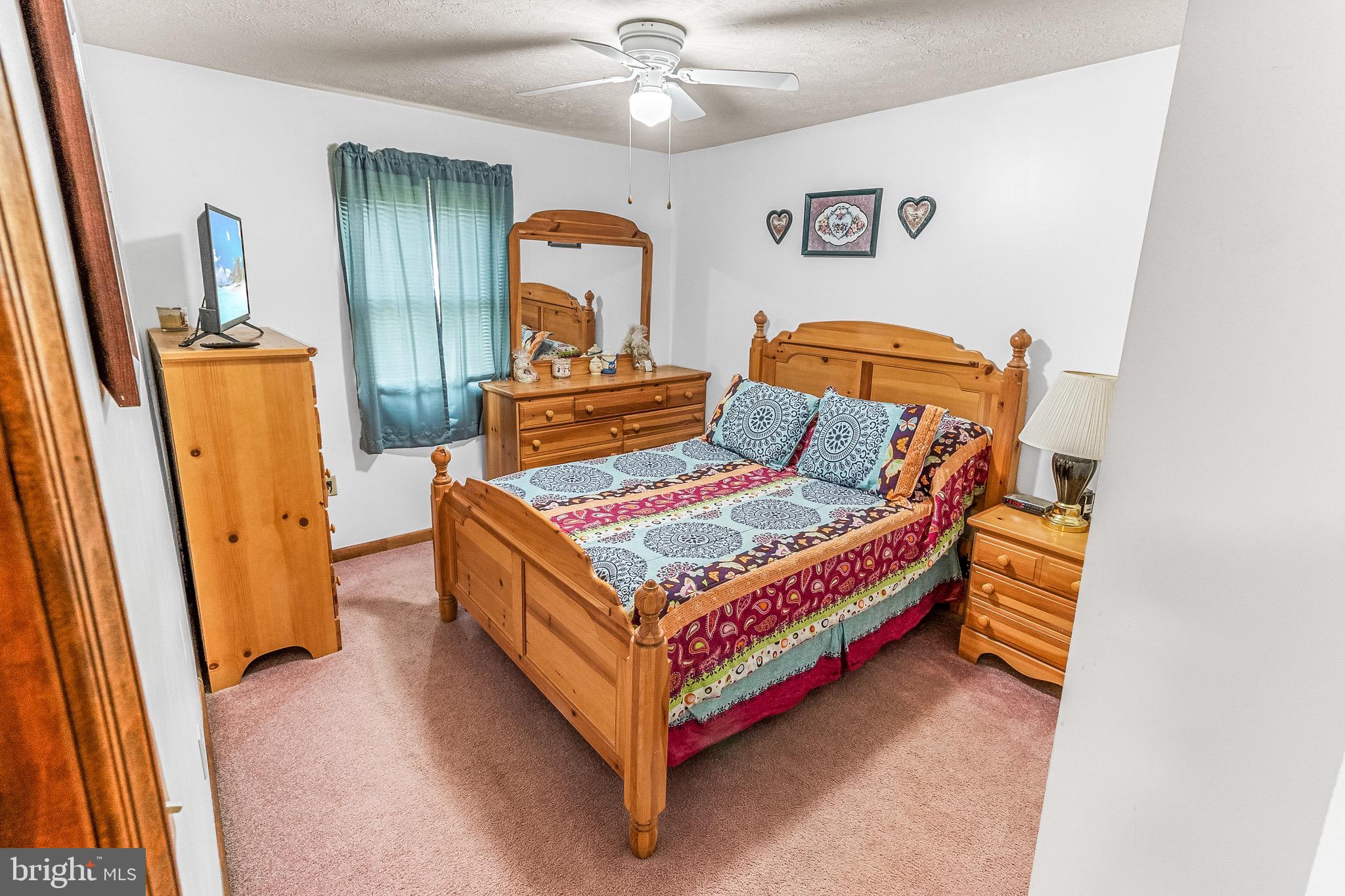 18 WHISPERING PINE DRIVE