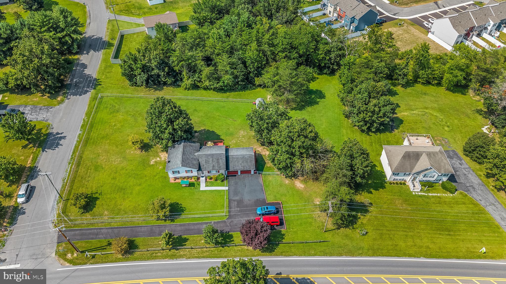 18 WHISPERING PINE DRIVE