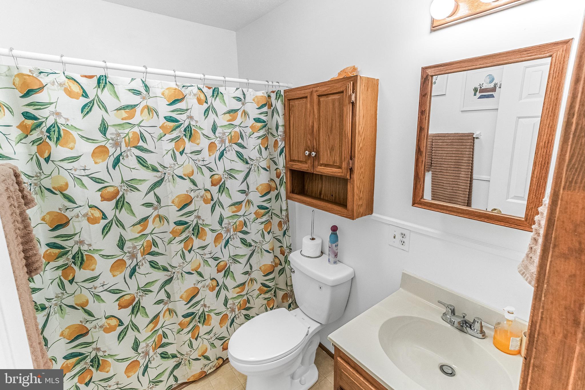 18 WHISPERING PINE DRIVE