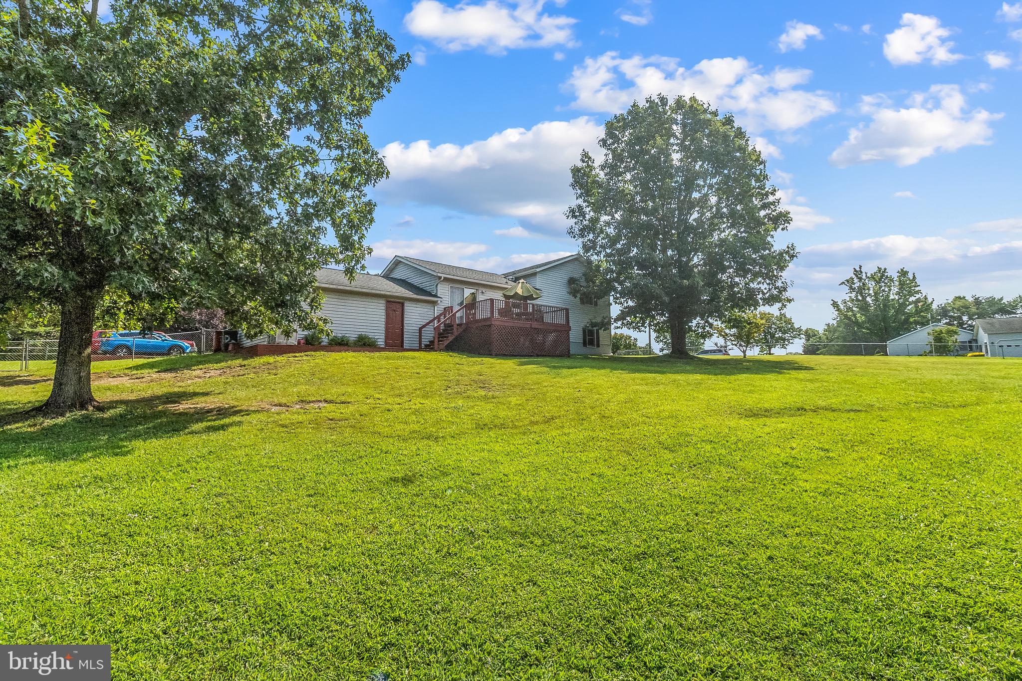 18 WHISPERING PINE DRIVE