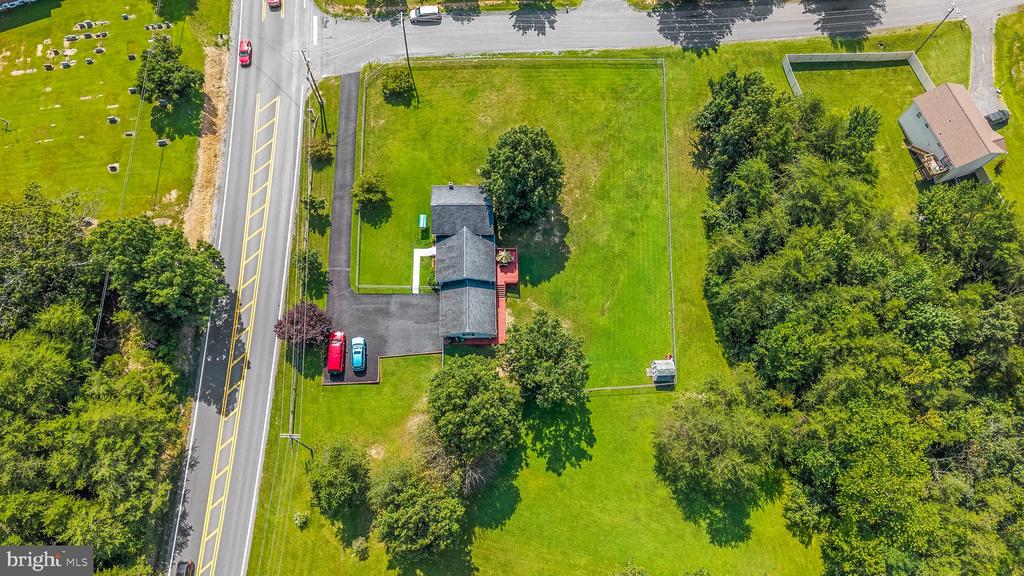 18 WHISPERING PINE DRIVE