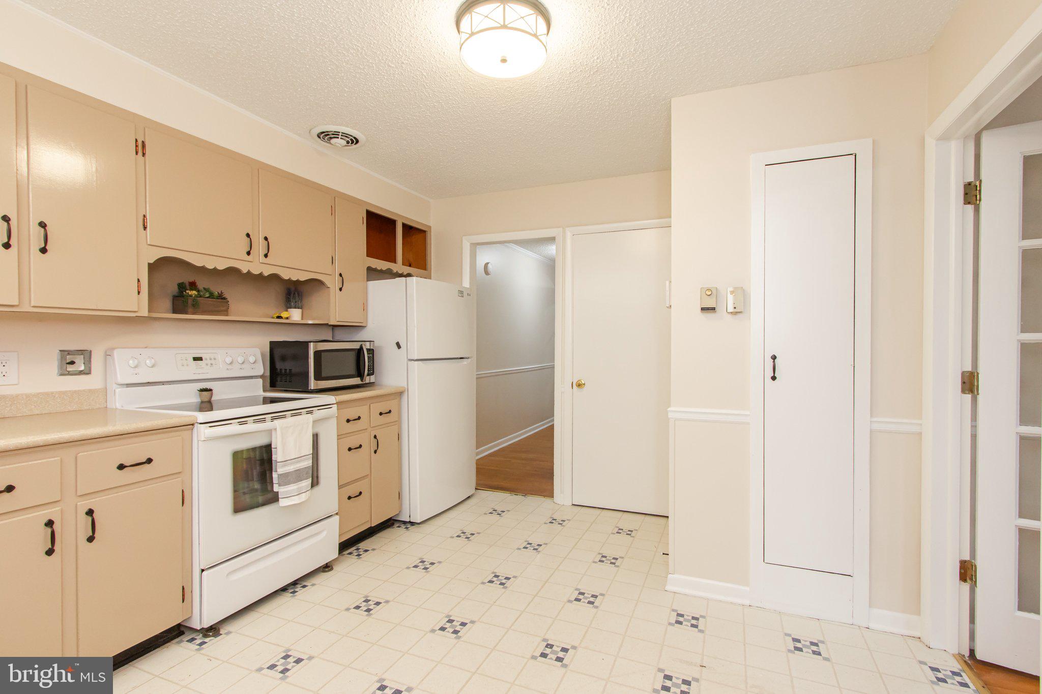 1183 SHEPHERDSTOWN ROAD