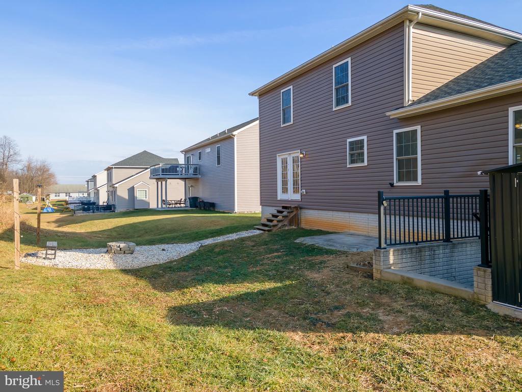188 BRANT LANE