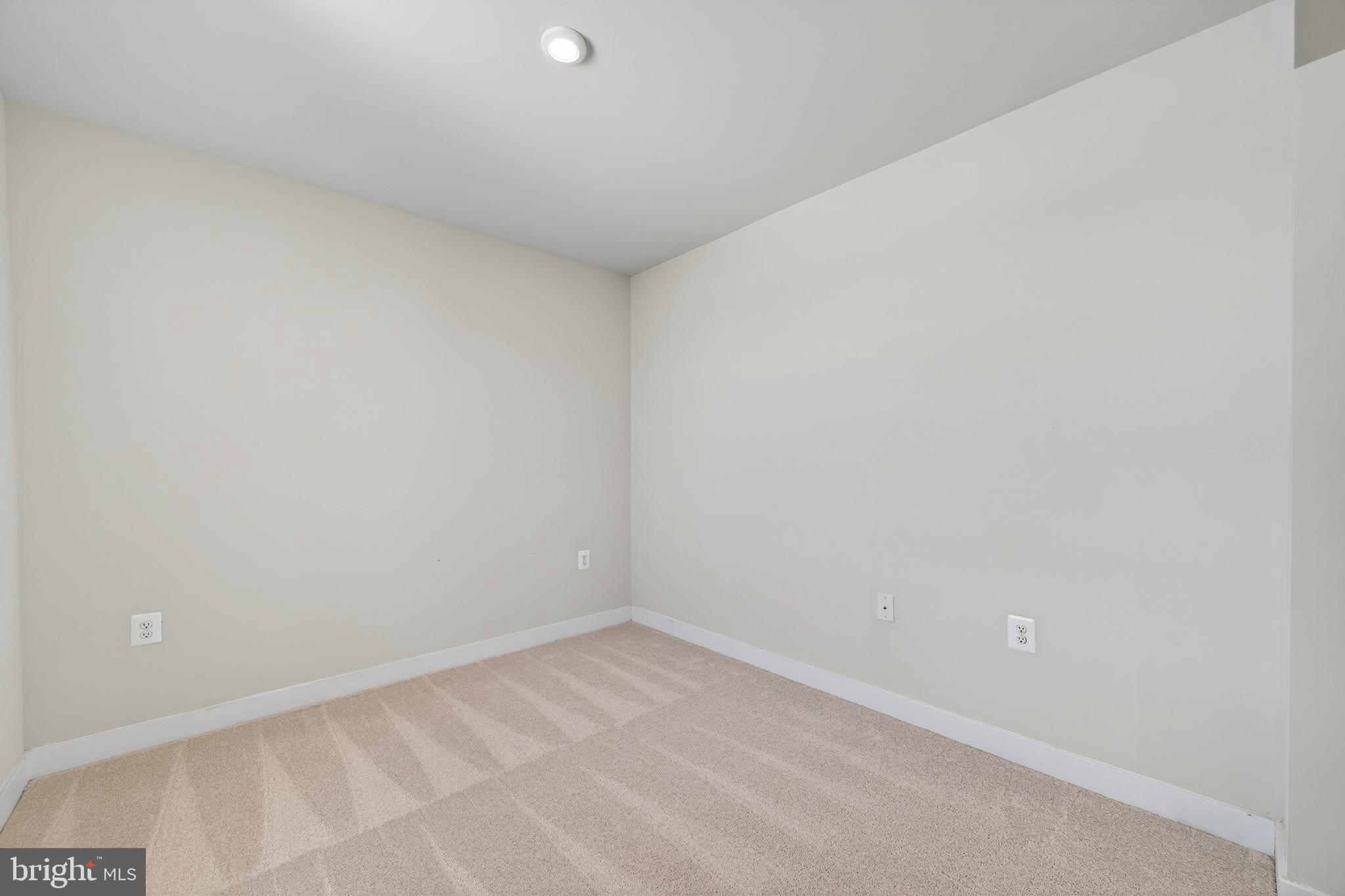 54 NORFOLK LANE