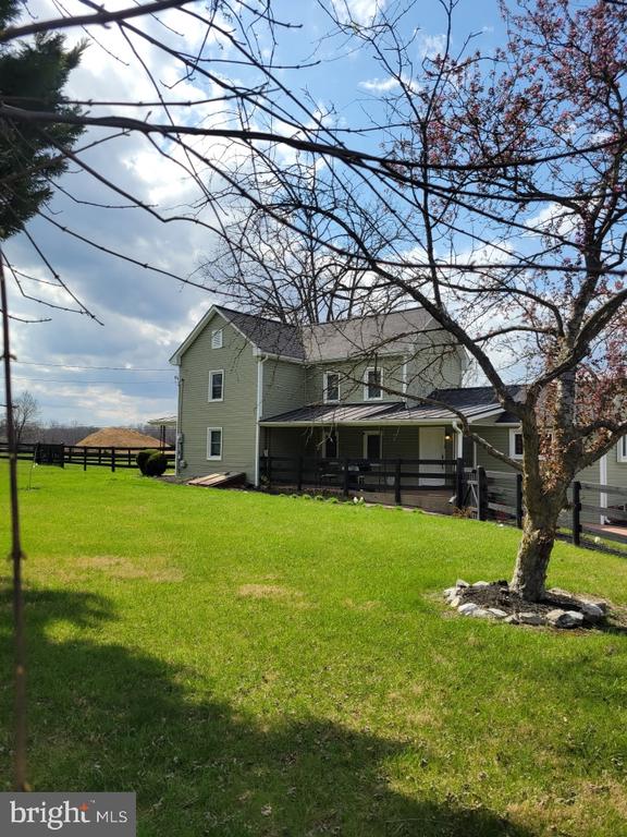 49 ANGUS LANE