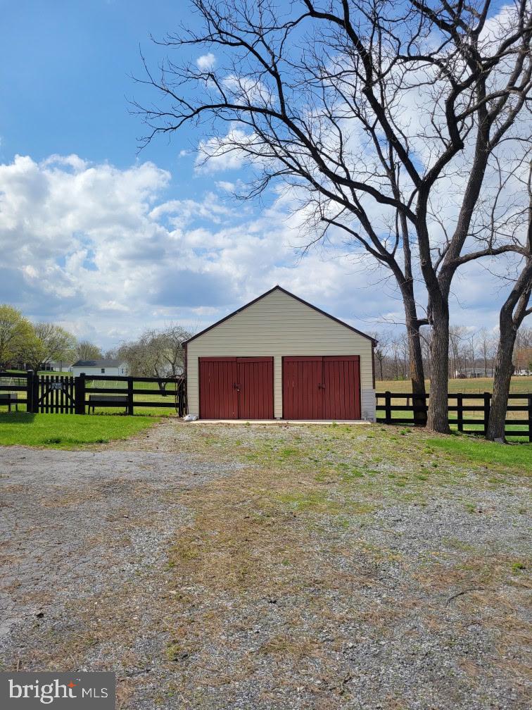 49 ANGUS LANE